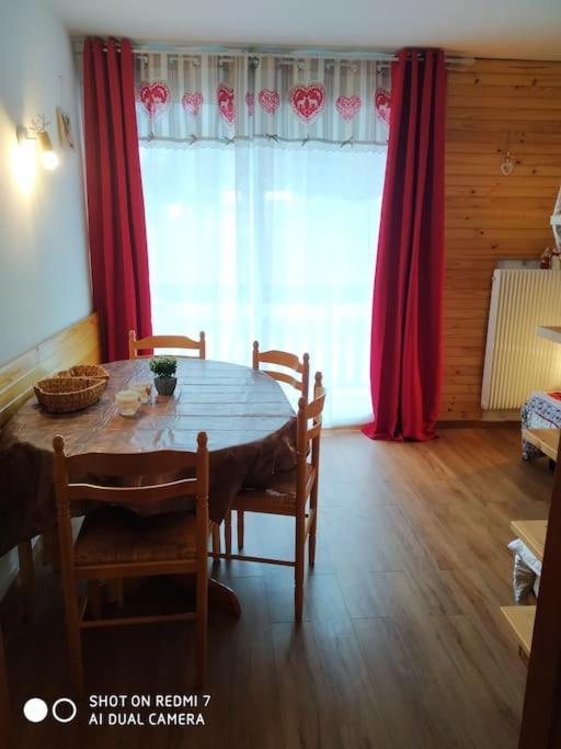 Studio 6 Pers Le Bois D'Aurouze 2Eme Etage Nord SuperDevoluy Buitenkant foto